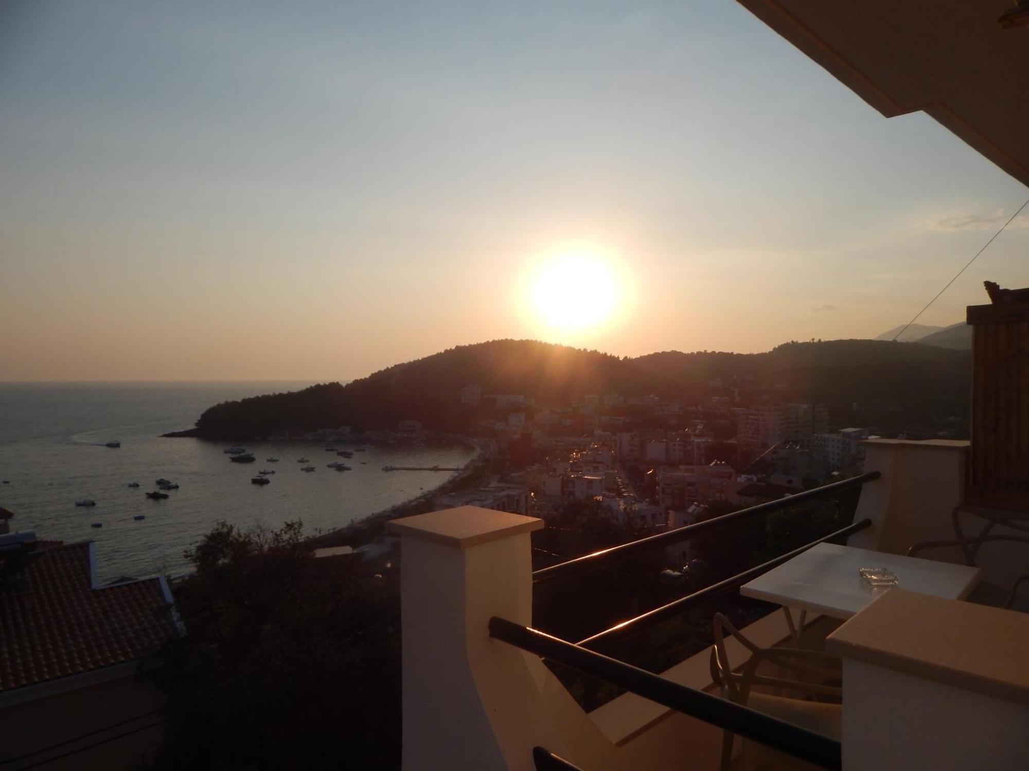 Bel Air Rooms Himare Eksteriør bilde