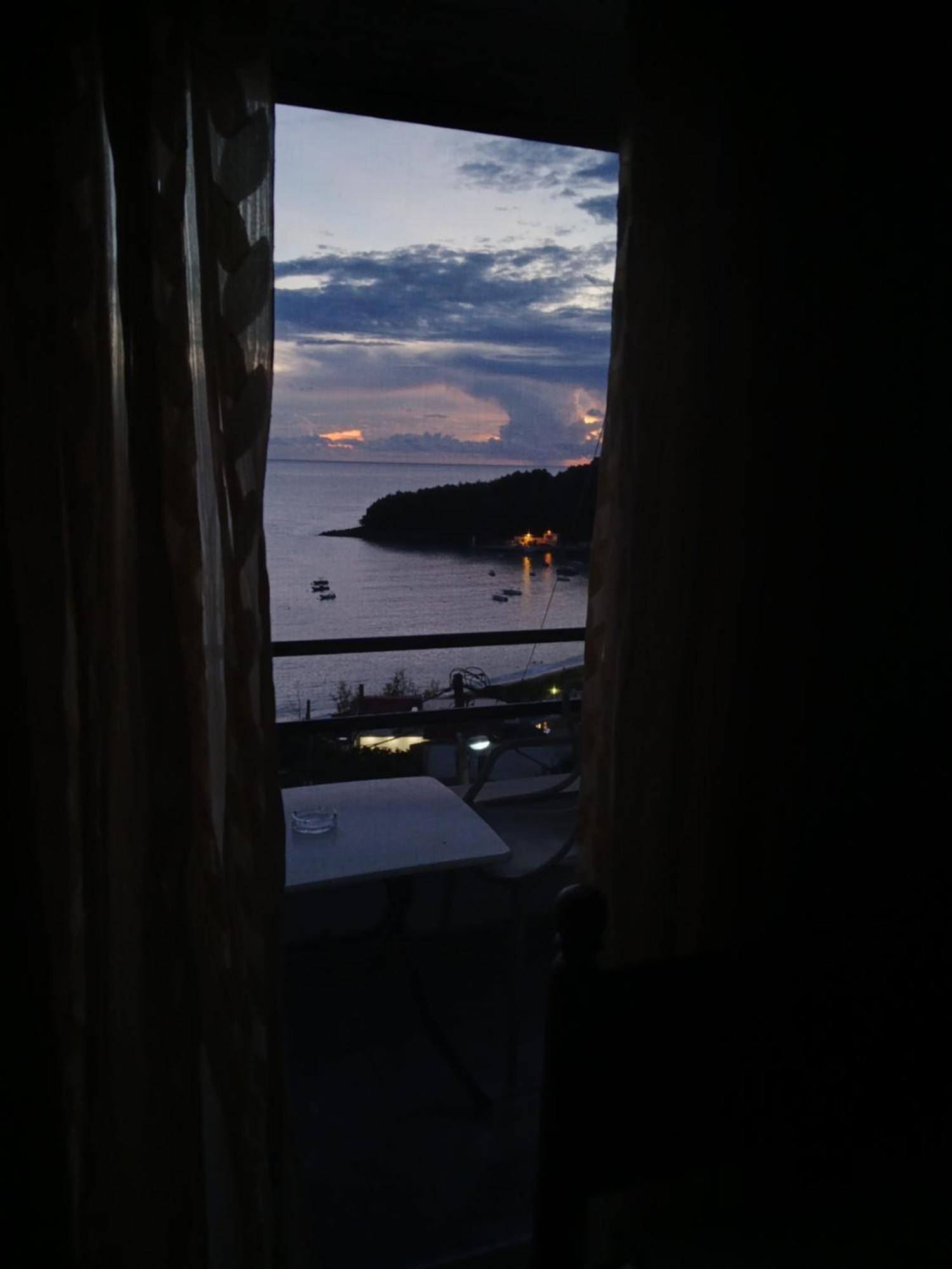 Bel Air Rooms Himare Eksteriør bilde
