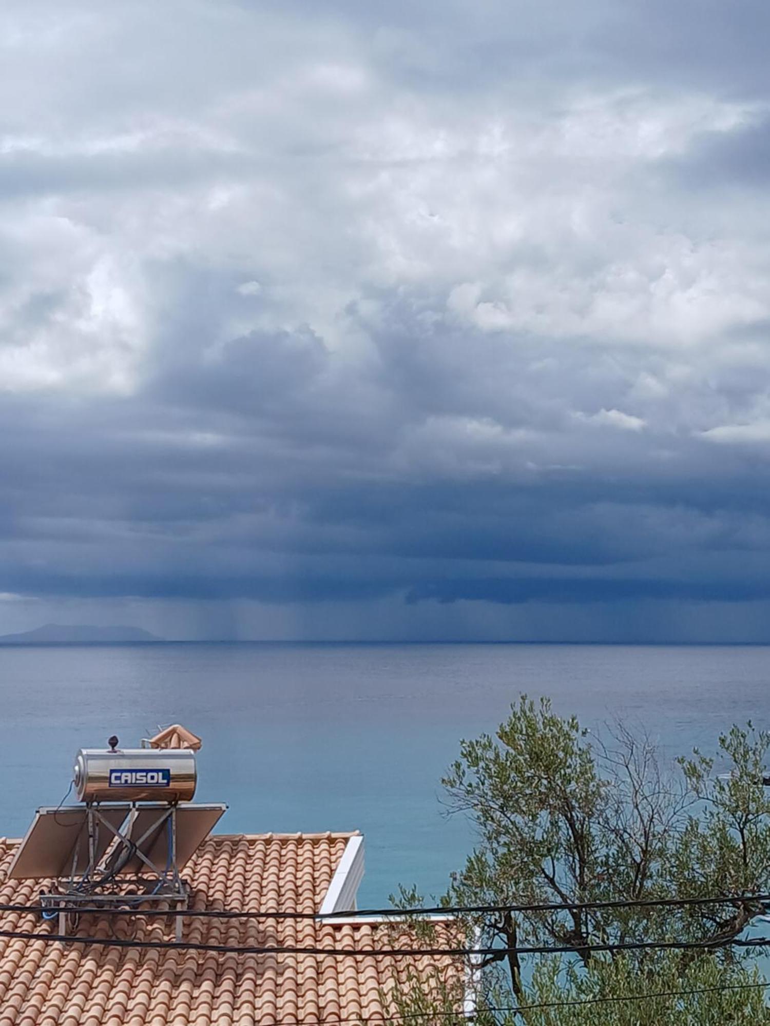 Bel Air Rooms Himare Eksteriør bilde